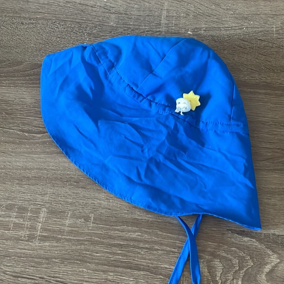 Blue hat - Picture 4 of 4